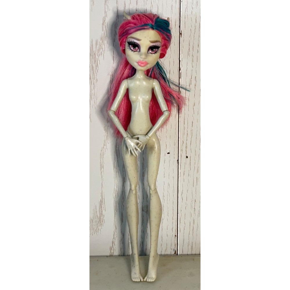 Monster High "Ghouls Night Out" Rochelle Goyle Doll Incomplete - Nude No Wings